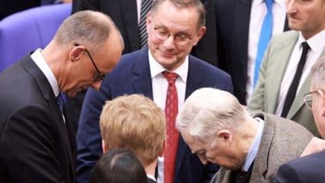 Friedrich Merz: So berichtet die internationale Presse über das Kanzler-Drama