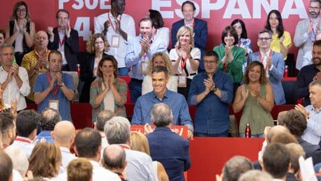 Cargos del PSOE piden un adelanto electoral pero siguen sin fuerza para plantar cara a Sánchez en el Comité Federal