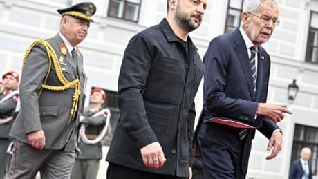 Selenskyj in Österreich: Wien bietet sich für Friedensgespräche an