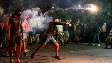 Serbien: Heftiger Protest in Serbien [Online-Abo]