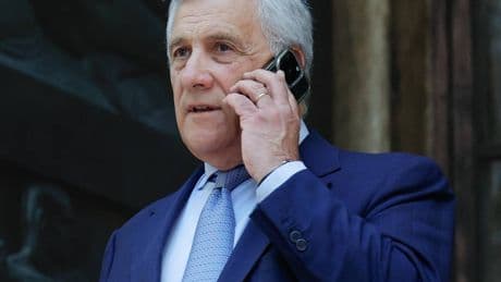 L'attacco di Mosca a Mattarella: "È russofobo". Meloni: "Ennesima provocazione". E l'Italia reagisce