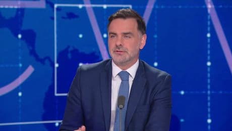 "50%, c’est insoutenable": Laurent Saint-Martin souhaite des "mesures de rétorsions" après la nouvelle menace de Trump
