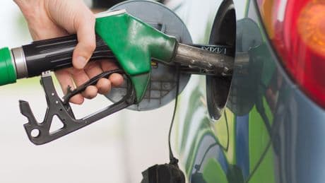 Benzine zam geldi