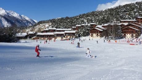 Face à la menace de fermeture, les stations de ski contraintes de se réinventer