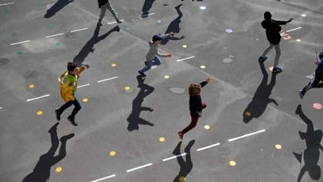 Diez colegios públicos vascos enseñan árabe y cultura marroquí en cursos financiados por Rabat