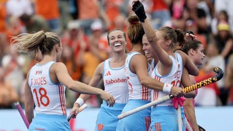 Oranje hockeysters maken in eerste helft het verschil en prolongeren Europese titel