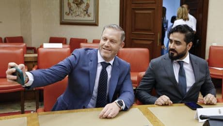 Los eurodiputados de Se Acabó la Fiesta estudian acciones legales contra Alvise por sugerir que les ha comprado el lobby armamentístico