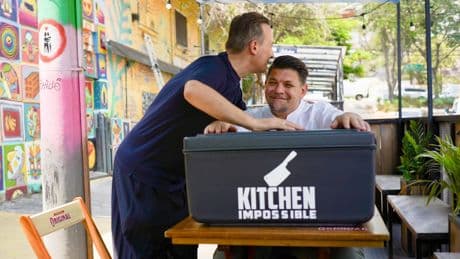 „Kitchen Impossible“ mit Mälzer und Raue - Bromance statt Küchen-Koller!