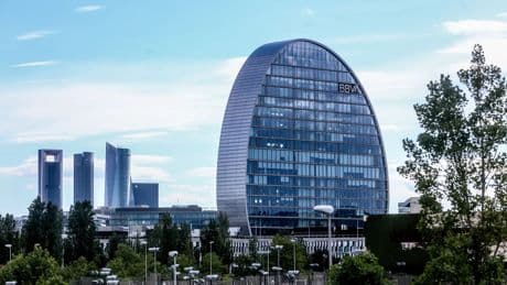 BBVA confía en elevar su cartera de crédito a pymes hasta el 26% con la OPA al Sabadell