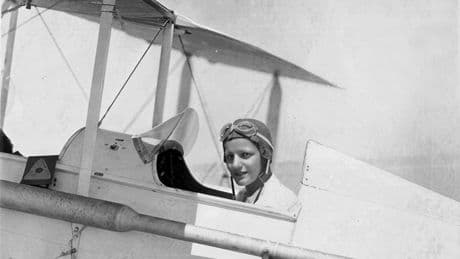 Lotfia El-Nadi, première aviatrice du monde arabe, symbole d’émancipation pour les femmes et la nation égyptienne