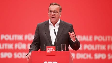 Streit um Wehrpflicht - SPD: Bundeswehr darf alle Männer mustern