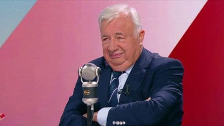 Le président du Sénat balaie la taxe Zucman, une "illusion" qui "ne passera pas le barrage du Conseil constitutionnel"