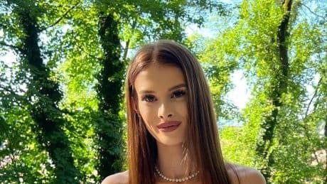 Horror final moments of TV star Teodora Marcu before she was shot dead while holding toddler