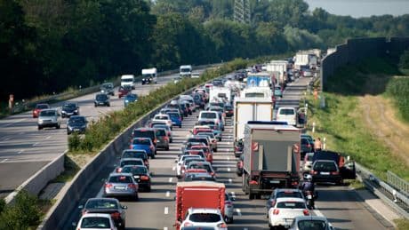 Week-end de Pâques : vers un vendredi «rouge» sur les routes françaises, déjà plus de 350km de bouchons à 11h