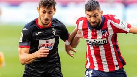 Unai Dufur, un consolidado defensa central para reforzar el Barakaldo