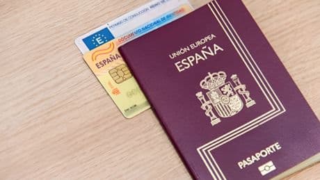 No estás obligado a entregar una copia de tu DNI en un alojamiento en España: es un riesgo &quot;innecesario&quot;