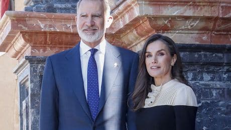 Los Reyes van a la España quemada, pero no como Sánchez: tres días, mañana y tarde y encuentros los vecinos