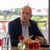 „Jämmerliches Armutszeugnis“: Dirk Zingler bleibt Union-Präsident und teilt aus