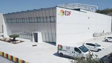 La CNMV multa al expresidente de EIDF y su hermano por manipulación del mercado con acciones del grupo