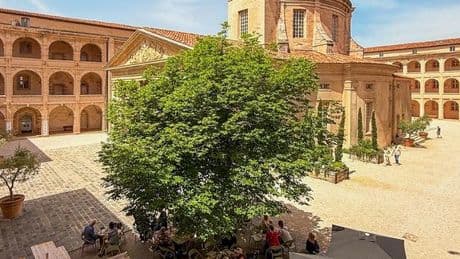 A Marseille, à la table de la Vieille Charité