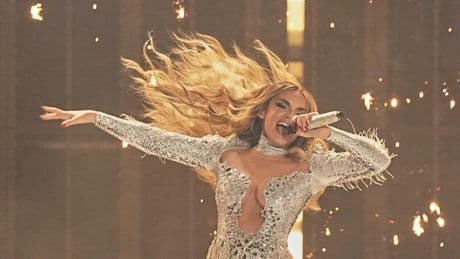 Melody, 'Esa diva' de la final de Eurovisión