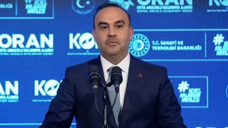 Bakan Kacır: Türkiye, bölgesinin üretim üssü haline geldi