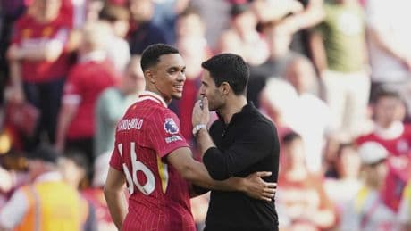 Abucheos a Alexander-Arnold en Anfield: "No es agradable verlo"