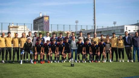 El Juvenil ya tiene su trofeo de campeón de Liga