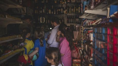 El apagón silencia las críticas al 'kit' de supervivencia de la UE: "Demasiados españoles se lo tomaban a broma"