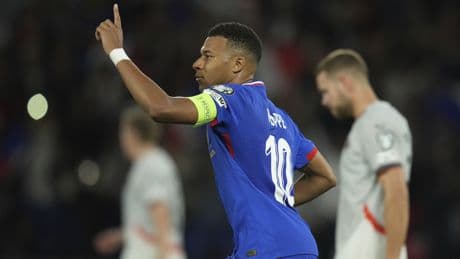 Mbappe, Thierry Henry'yi geride bıraktı