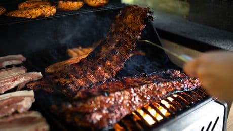 Johann Lafer rät ab: Warum er dieses beliebte Grillfleisch meidet