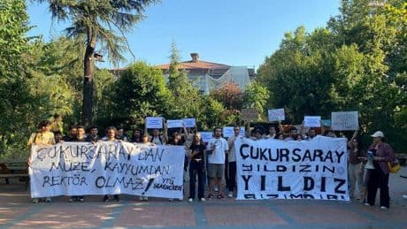 YTÜ öğrencilerinden müzeye dönüştürülen eğitim alanı için protesto: "Geleceksizleştirilmemize izin vermeyeceğiz"