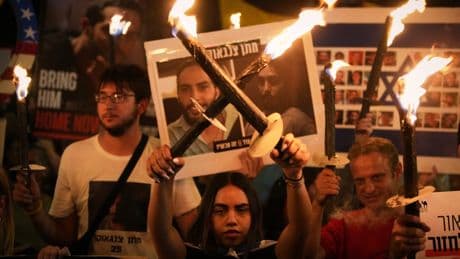 Photos show Israelis demonstrating for the release of hostages and ending the Gaza war
