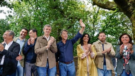 Feijóo: 'Sánchez sólo se ha hecho cargo de 15 menas de los 1.000 que le ordenó el TS, pero quiere que las CCAA asuman 3.000"
