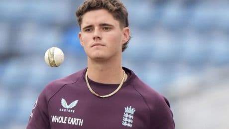 Michael Vaughan: England putting too much pressure on Jacob Bethell