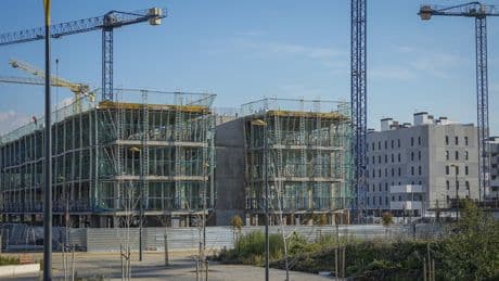 La fiscalidad de la vivienda quintuplica la media europea