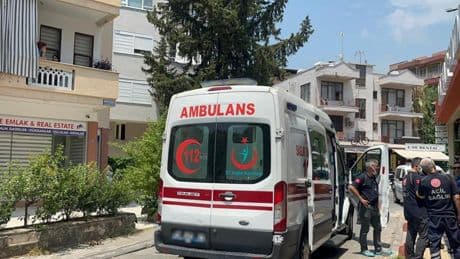 Antalya'da yaşayan Kanada uyruklu kişi evinde ölü bulundu
