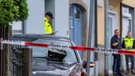 Passau: Haftbefehl nach Autofahrt in Menschenmenge erlassen