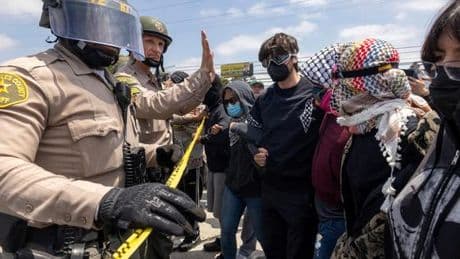 A Los Angeles, la garde nationale déployée dans les rues au troisième jour de manifestations contre la politique migratoire de Donald Trump