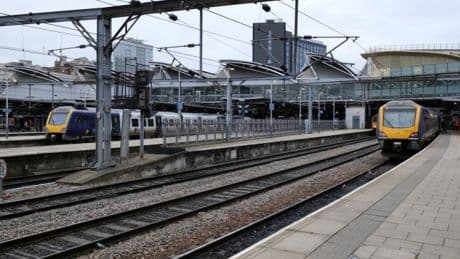 ‘Do not travel’ warning issued after signal fault closes major train station