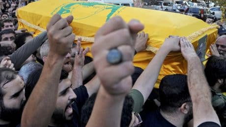 Hizbulá se inhibe en el duelo entre su mentor y Tel Aviv: "¿Dónde estaba Irán cuando Israel nos estaba destrozando?"