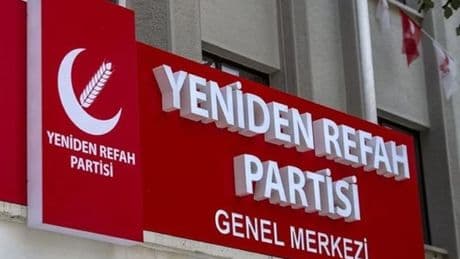 Yeniden Refah Partisi'nde toplu istifa