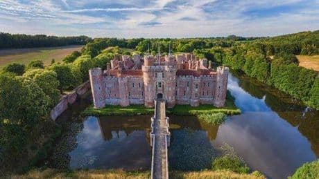 Fairytale castle with 300 acres and grand gardens perfect for family outing
