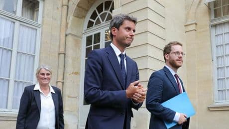 Vote de confiance : reçu à Matignon, Gabriel Attal dit vouloir « chercher le compromis » avec « d’autres forces politiques »