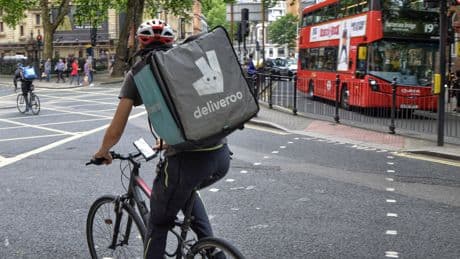 La estadounidense DoorDash compra Deliveroo por 3.400 millones