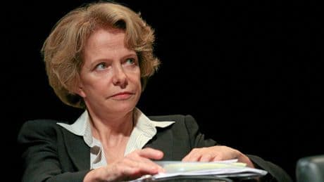 9 choses à savoir sur Frédérique Bredin, la revenante socialiste qui menace Dati et Barnier