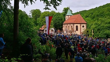 Himmelfahrtstag: Tausende bei Wallfahrt - viele Ausflügler am Vatertag