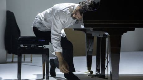 Ludovic Lagardes „Médecine générale“ nach Olivier Cadiot im Théâtre des Abbesses
