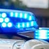 Kriminalität: Mann zielt mit Gewehr auf Menschen und wird festgenommen