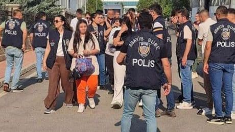 Sahte eskort tuzağına ikinci kez düştüler! Vurgunun miktarı dudak uçuklattı